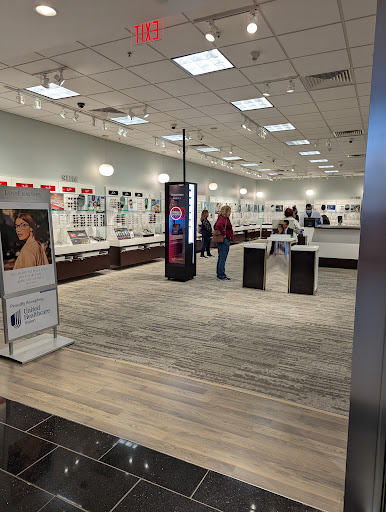 Eye Care Center «LensCrafters», reviews and photos, 50 Holyoke St e277, Holyoke, MA 01040, USA
