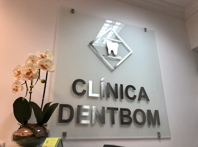 Avaliações doClínica Dentária Dentbom Capelas em Ponta Delgada - Dentista