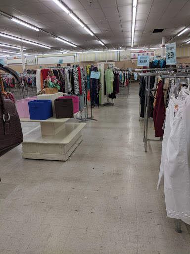Thrift Store «Goodwill», reviews and photos