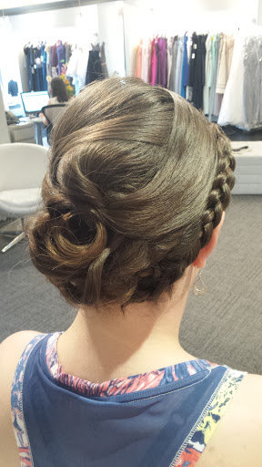 Bridal Shop «In White», reviews and photos, 967 Springfield St, Feeding Hills, MA 01030, USA