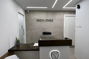 Sp Dental Studio - Stefano Storelli & Partners - Odontoiatra image