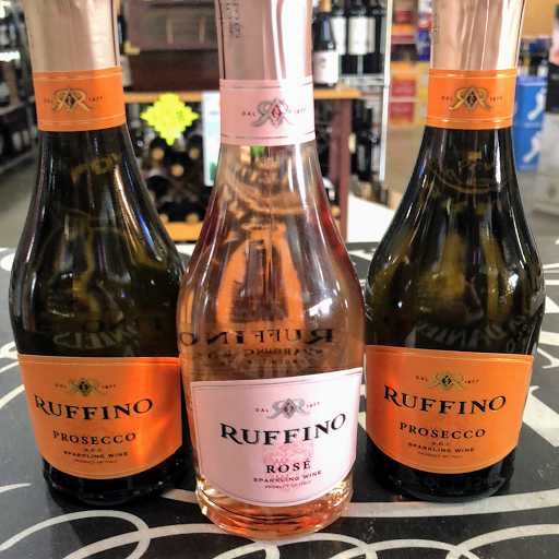 Liquor Store «Chestnut Mountain Wine and Spirits», reviews and photos, 4755 Martin Rd, Flowery Branch, GA 30542, USA