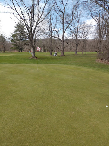 Golf Course «Tioga Golf Club», reviews and photos, 151 Roki Blvd, Nichols, NY 13812, USA