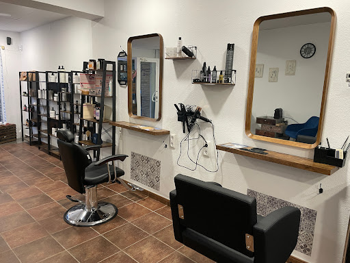 La Ganxoneta Perruqueria Unisex en Sant Feliu de Guíxols, Girona