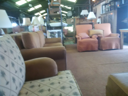 Furniture Store «Furniture Bargain Outlet», reviews and photos, 1400 N 19th Ave, Phoenix, AZ 85009, USA