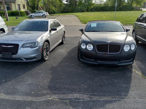 Used Car Dealer «luxury imports auto sales», reviews and photos, 7456 Burlington Pike, Florence, KY 41042, USA