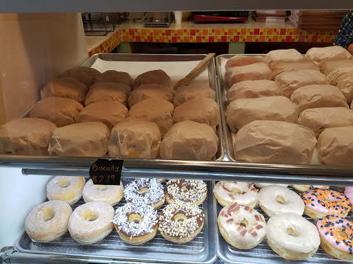 Donut Shop «Simply Donuts», reviews and photos, 9005 Old Spanish Trail, Ocean Springs, MS 39564, USA