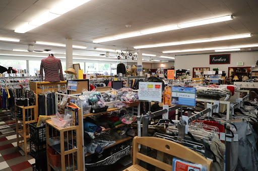 Thrift Store «Lodi House Thrift Store», reviews and photos, 221 W Lodi Ave, Lodi, CA 95240, USA