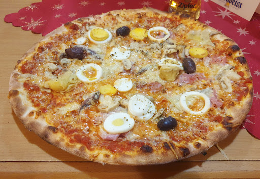 Pizzeria La Storia en Erla