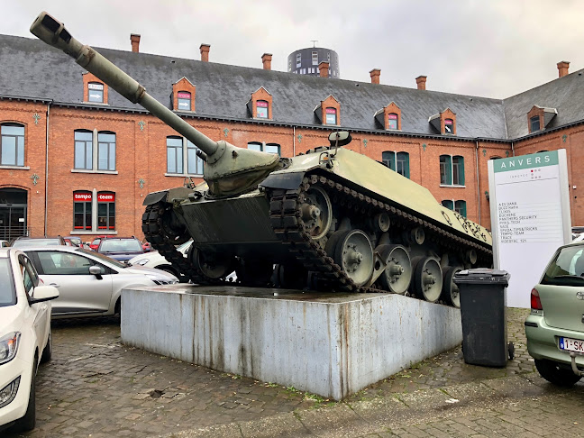 Av. du Général Michel 1/B, 6000 Charleroi, België
