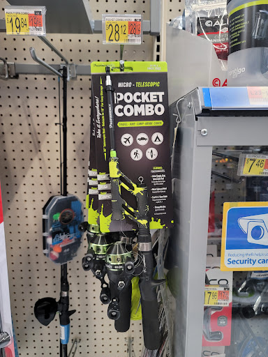 Department Store «Walmart Supercenter», reviews and photos, 39142 Natchez Dr, Slidell, LA 70461, USA