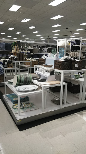 Department Store «Target», reviews and photos, 3101 Jefferson Davis Hwy, Alexandria, VA 22305, USA