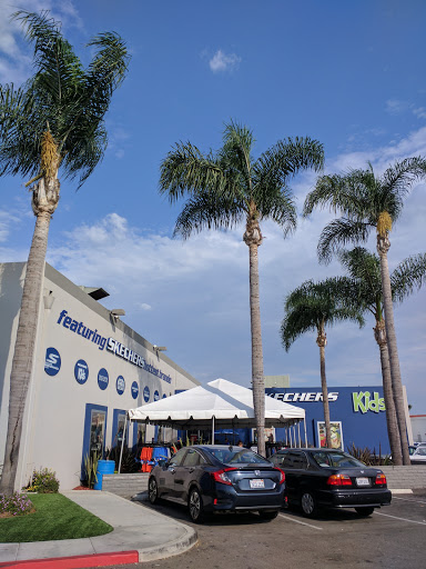 Shoe Store «SKECHERS Factory Outlet», reviews and photos, 19000 S Vermont Ave, Gardena, CA 90248, USA