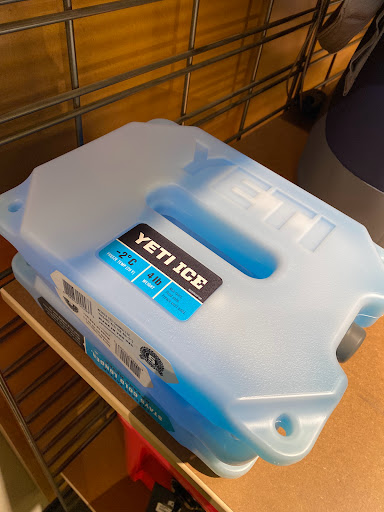 Camping Store «REI», reviews and photos, 11581 Fountains Dr, Maple Grove, MN 55369, USA