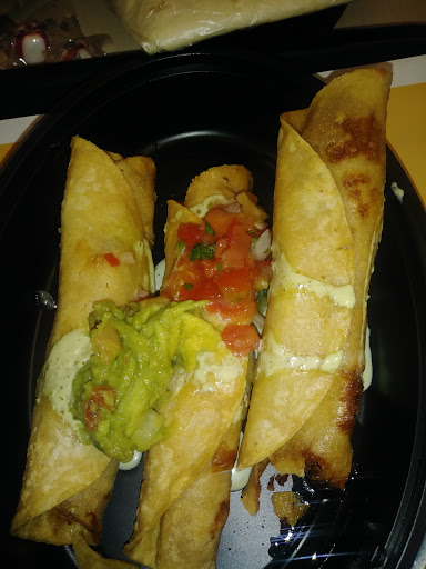 Mexican Restaurant «El Pollo Loco», reviews and photos, 211 N McDowell Blvd, Petaluma, CA 94954, USA