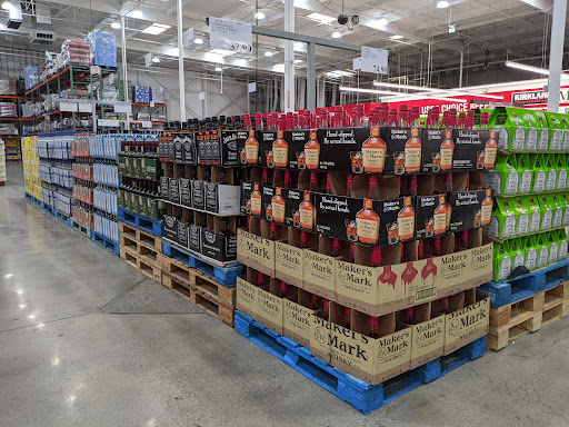 Warehouse store «Costco Wholesale», reviews and photos, 8810 Tampa Ave, Northridge, CA 91324, USA