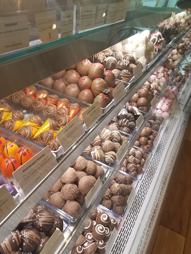 Shopping Mall «Mall of Louisiana», reviews and photos, 6401 Bluebonnet Blvd, Baton Rouge, LA 70836, USA