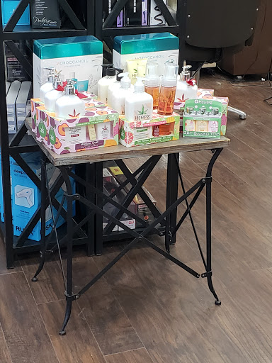 Hair Salon «Signature Hair Design», reviews and photos, 10132 Baltimore National Pike, Ellicott City, MD 21042, USA