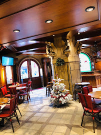 Atmosphère du Restaurant The Royal Pub à Chessy - n°9