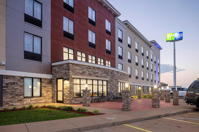 Holiday Inn Express & Suites Festus - South St. Louis, an IHG Hotel