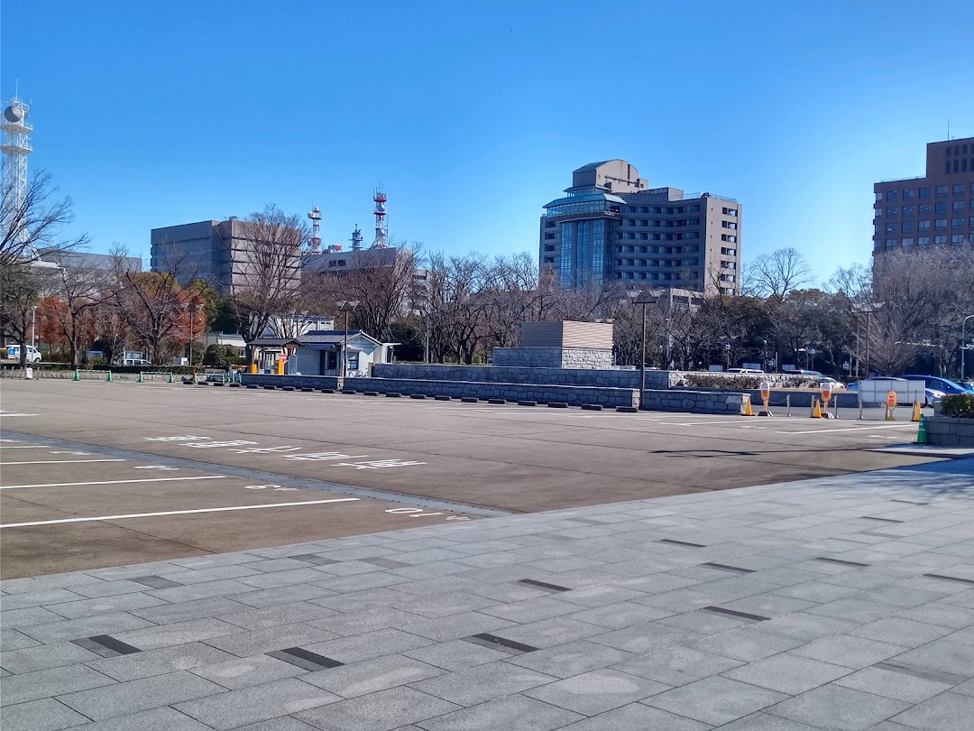 名古屋城 バス駐車場