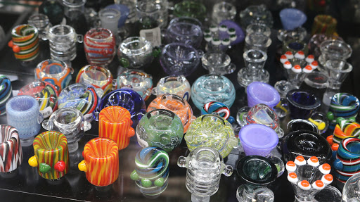 Tobacco Shop «Orlando Smoke Shop Dr Phillips area», reviews and photos, 7858 Turkey Lake Rd #112a, Orlando, FL 32819, USA