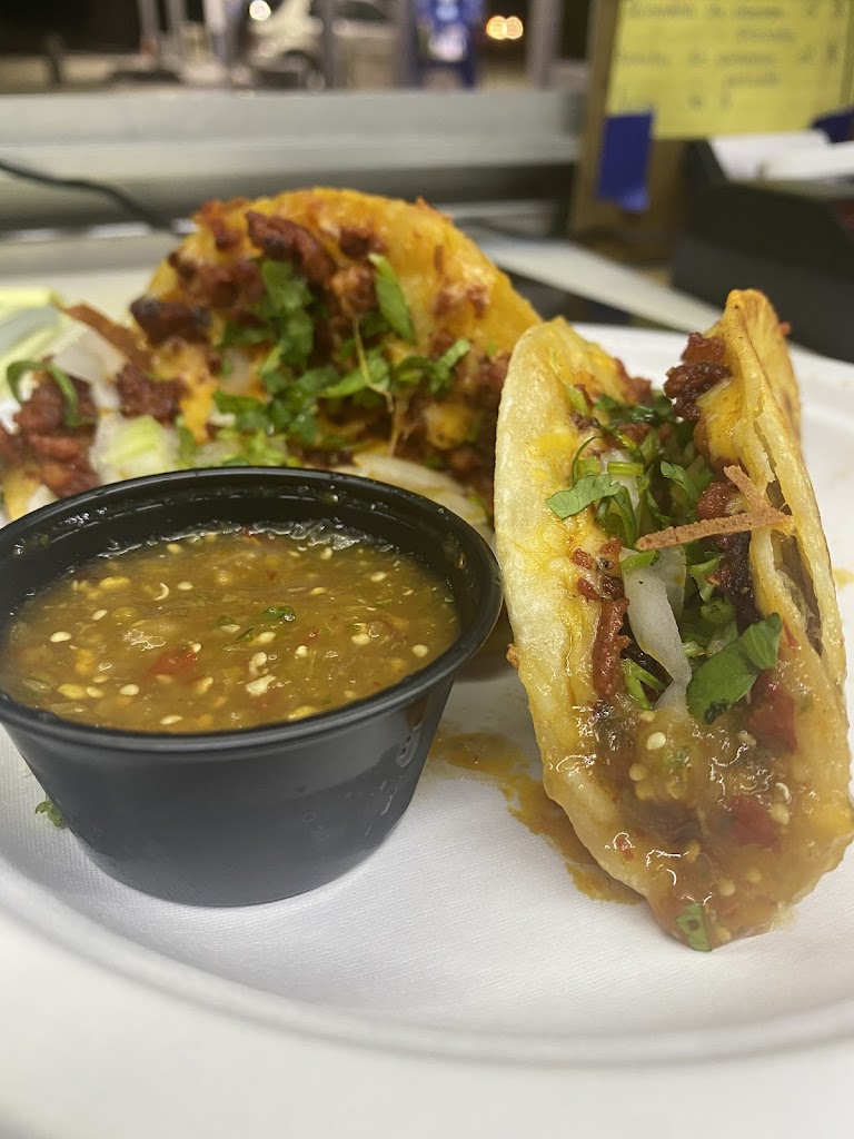 Taqueria El Puesto 34113