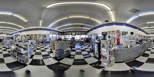 Truck Accessories Store «4 Wheel Parts Performance Center - Mesa, AZ», reviews and photos, 420 S Country Club Dr, Mesa, AZ 85210, USA