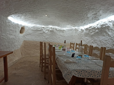 Restaurante Cuevas Al Jatib Paraje Arroyo De Curcal - Camino De Oria s/n, 18800 Baza, Granada, España