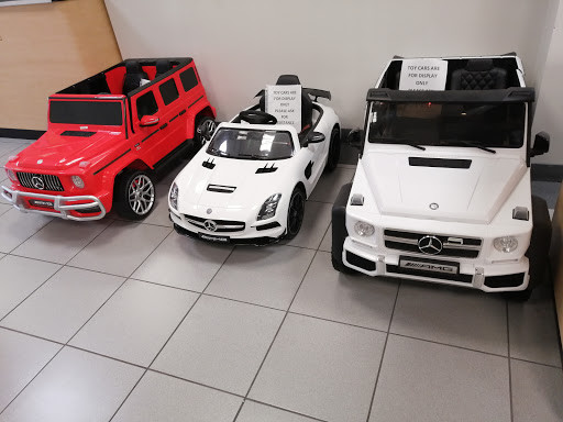 Auto Repair Shop «W.I. Simonson Mercedes Service & Parts», reviews and photos, 1330 Colorado Ave, Santa Monica, CA 90404, USA