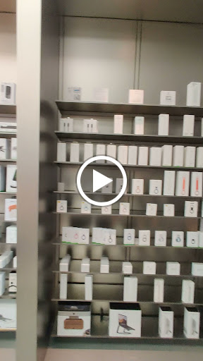 Computer Store «Apple Easton Town Center», reviews and photos, 4210 The Strand, Columbus, OH 43219, USA