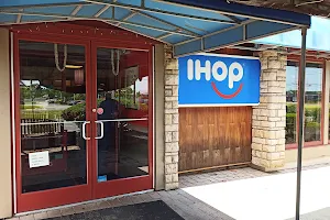 IHOP image