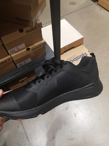 Shoe Store «Reebok Outlet», reviews and photos, 1 Outlet Blvd #500, Wrentham, MA 02093, USA