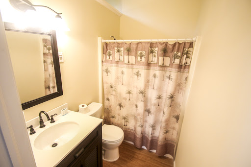 Christian Book Store «Saving Grace Christian Bookstore», reviews and photos, 109 W Main St, Middletown, DE 19709, USA