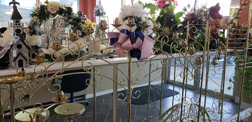 Gift Basket Store «FLOWERS BY TARA AND JEWELRY WORLD», reviews and photos, 2087 Wilma Rudolph Blvd, Clarksville, TN 37040, USA