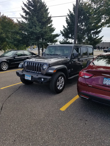 Tire Shop «Discount Tire Store - Plymouth, MN», reviews and photos, 1655 Annapolis Ln N, Plymouth, MN 55441, USA