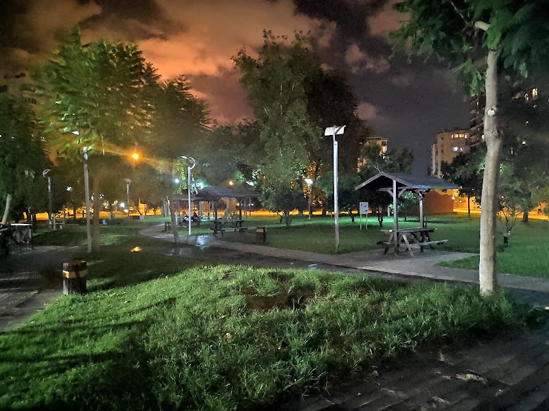 Ayşe Kartal Parkı logo