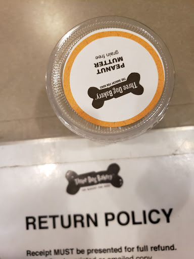 Pet Store «Three Dog Bakery», reviews and photos, 1556 W McEwen Dr #112, Franklin, TN 37067, USA