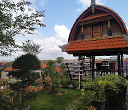 Penginapan Likko photo