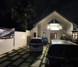 Oase Coffee Shop Perumnas photo