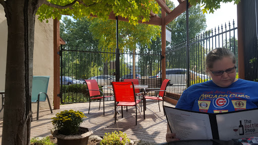 Wine Store «Pop More Corks», reviews and photos, 617 W Main St, Lake Geneva, WI 53147, USA