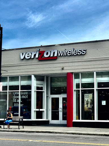 Verizon, 283 Harvard St, Brookline, MA 02446, USA, 