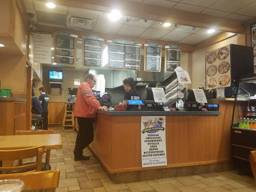 Restaurant Grecian Kitchen Reviews And Photos 3938 Dempster St