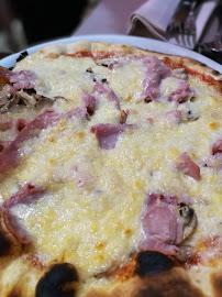 Pizza du Restaurant Le Vesuvio à Antibes - n°5