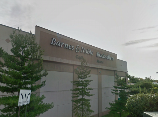 Book Store «Barnes & Noble Oxford Valley», reviews and photos, 210 Commerce Blvd, Fairless Hills, PA 19030, USA