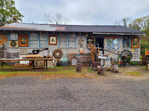 Flea Market «New Egypt Flea Market», reviews and photos, 933 Monmouth Rd, Cream Ridge, NJ 08514, USA