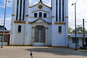 Parque Central image