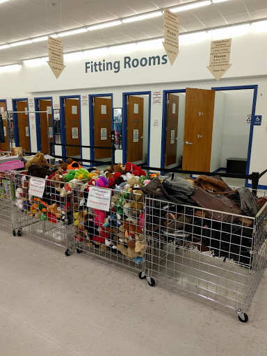 Thrift Store «CommunityAid Thrift Store & Donation Center», reviews and photos, 31 Rohrerstown Rd, Lancaster, PA 17603, USA