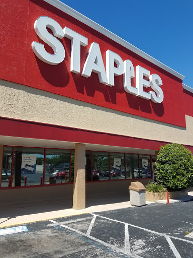 Office Supply Store «Staples», reviews and photos, 1901 E Silver Springs Blvd, Ocala, FL 34470, USA