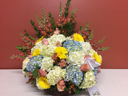 Florist «Valley Florist», reviews and photos, 301 Merrimack St, Methuen, MA 01844, USA